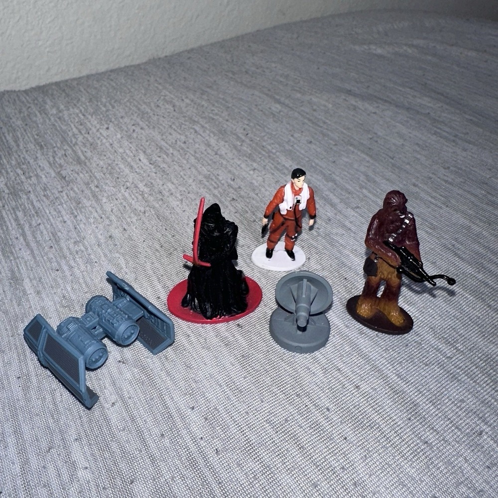 Star Wars Disney Mini PVC LFL Figures Lot of 5 Cake Cupcake Toppers Toys‎